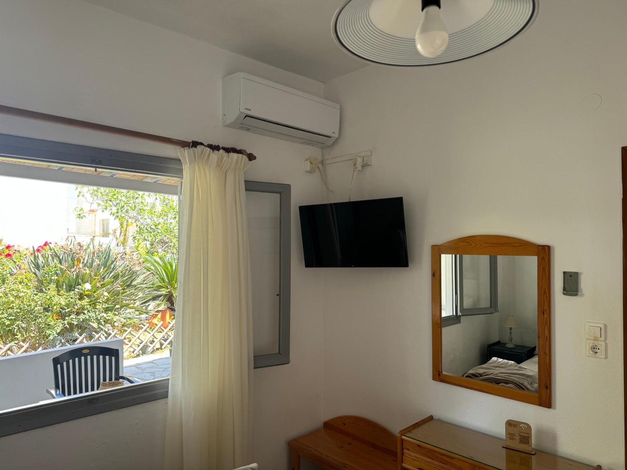 Akti Rooms And Studios Livadi  المظهر الخارجي الصورة