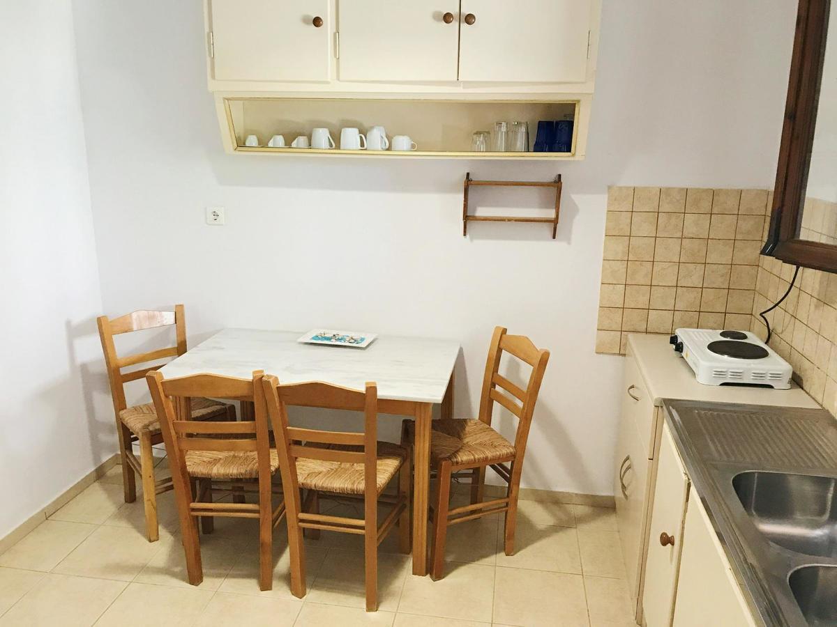 Akti Rooms And Studios Livadi  المظهر الخارجي الصورة